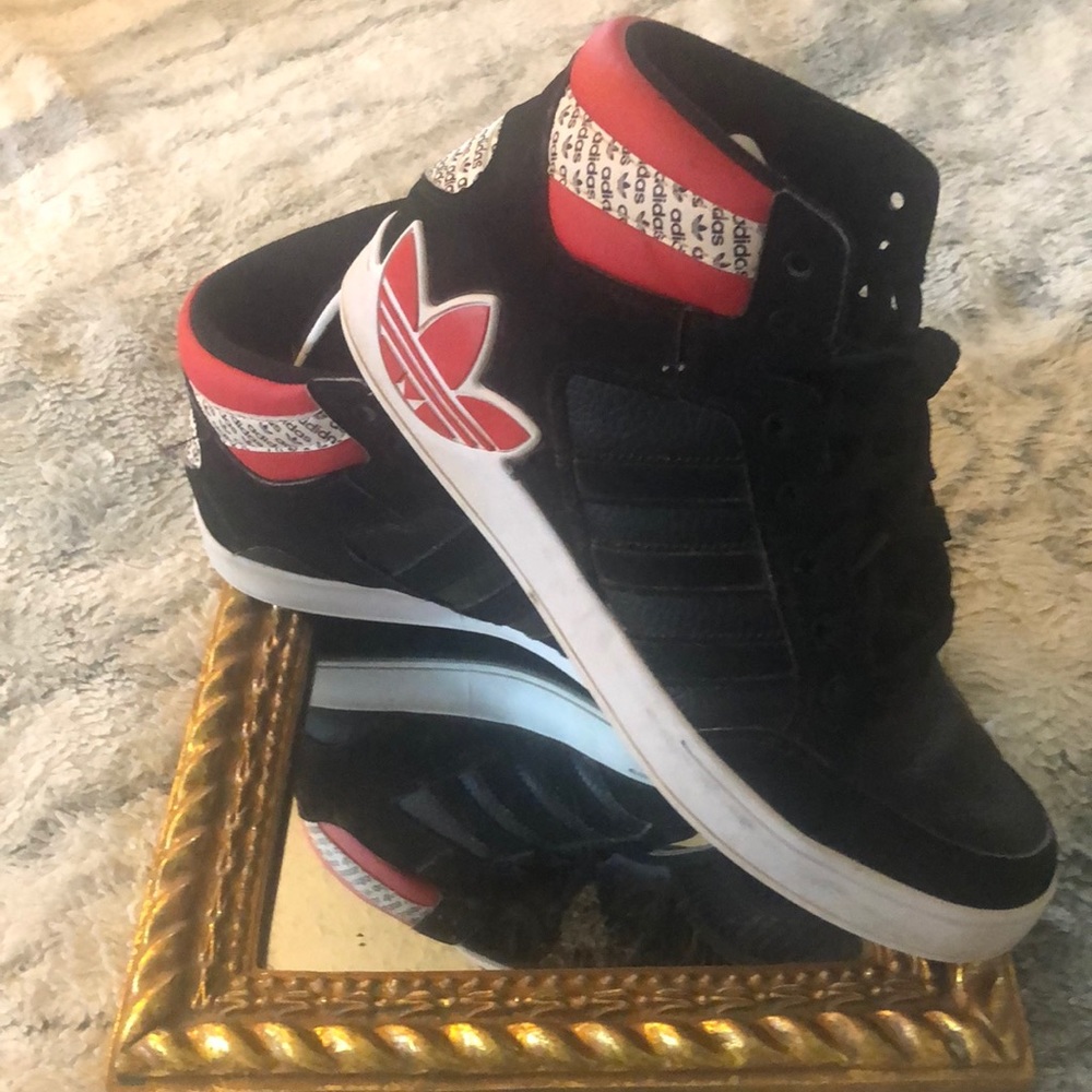 Youth sneakers Adidas